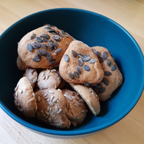Schnelle Vollkorn-Sonntagsbrötchen - Gesund mit Kathrin